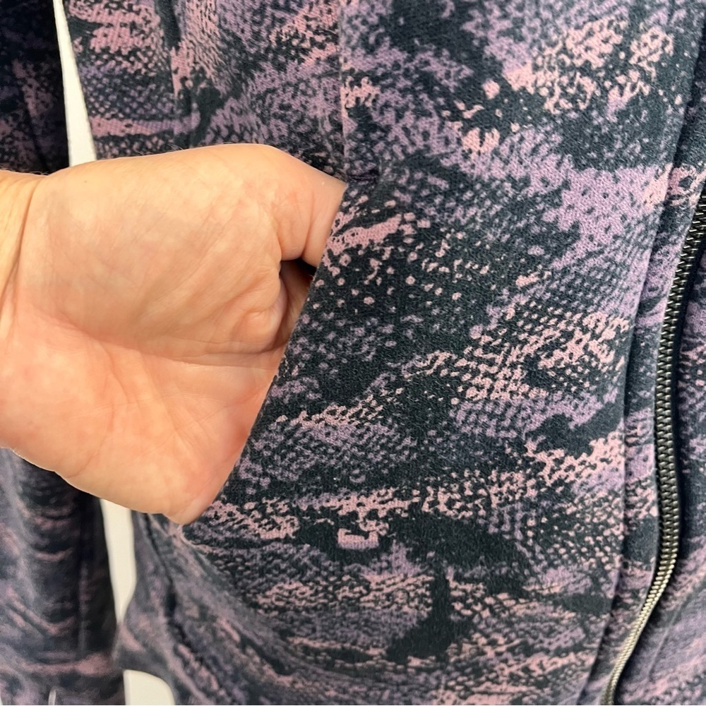 Lululemon | Scuba Hoodie IV Size 6 - Picture 8 of 11